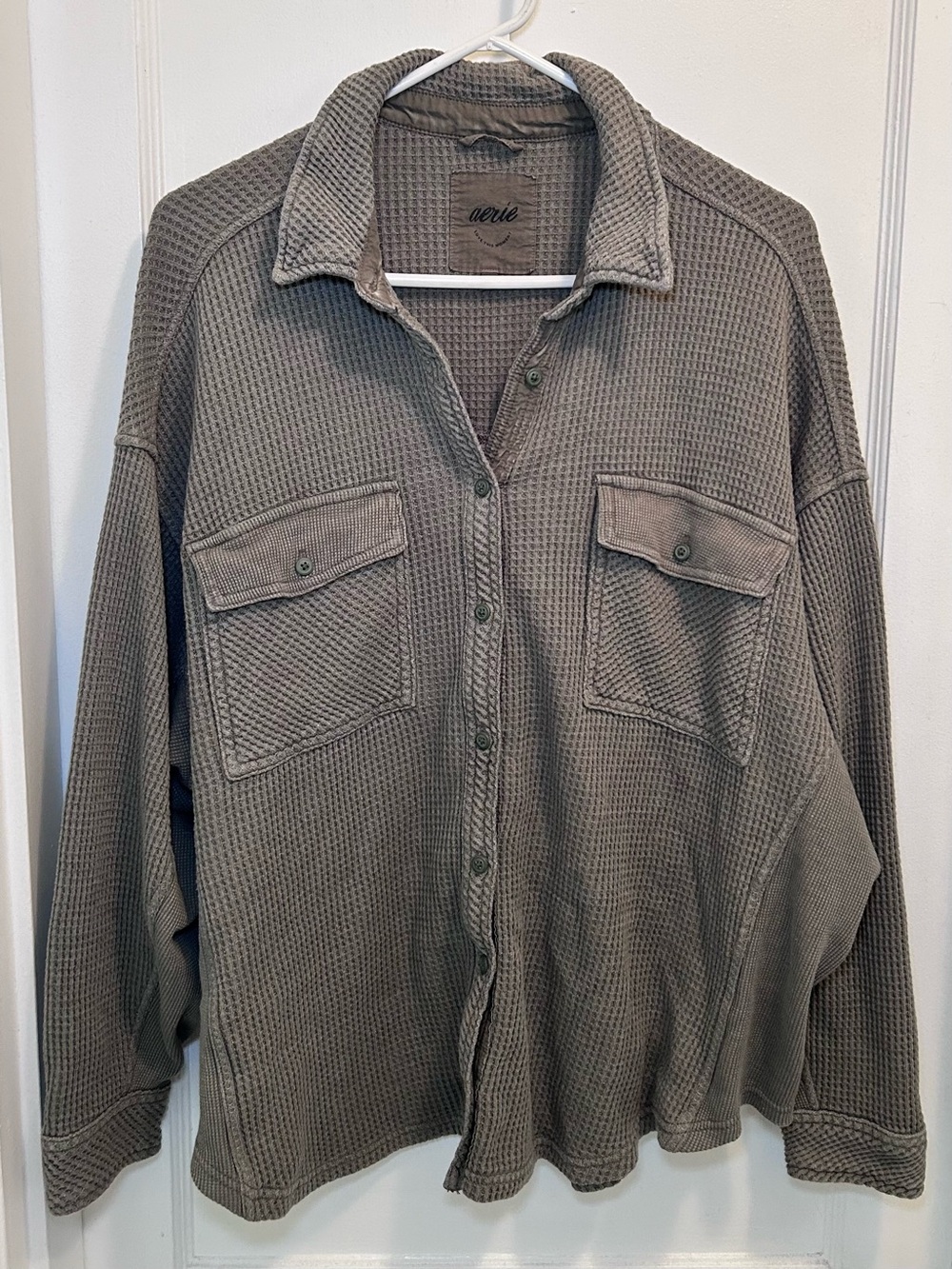 Aerie Green Waffle Knit Button-Up Collared Long Sleeve Oversized Shirt Women’s L